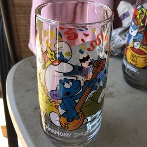 Smurf glass